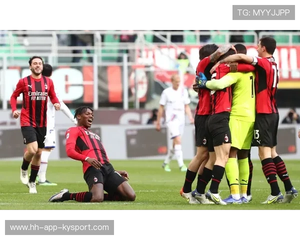 莱奥在对方禁区完成拉球穿裆，米兰再度领先